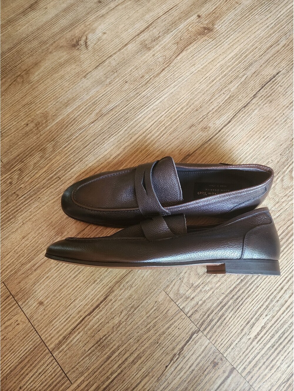 Siz 12 Men's Dark Brown Leather Penny Loafers, Size 12, Classic Dress Shoes - Picture 5 of 8
